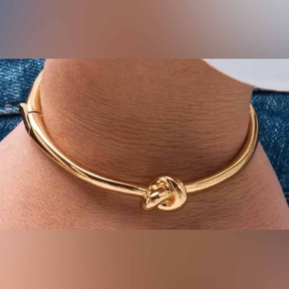 Kate Spade Sailor’s Knot Gold Bracelet hinged bangle bracelet NWT - Picture 8 of 9